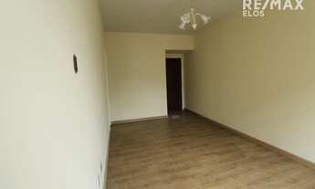 Imagem 2: Apartamento com 3 dormitórios para alugar, 81 m² por R$ 1.350,00/mês - São Mateus - Juiz d