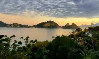 Imagem 6: Casa com 3 quartos à venda, 500 m² por R$ 2.300.000 - São Francisco - Niterói/RJ