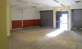 Imagem 4: Prédio comercial com loja para Alugar na Rua Pamplona