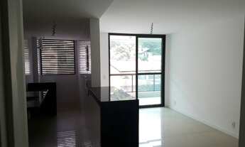 Imagem 5: Vendo apartamento com varanda, 2 quartos e vaga em Charitas