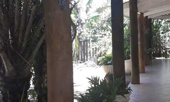 Imagem 3: CASA NO COND. BUSCA-VIDA, TERRENO DE 4.129,97M², 6 (SEIS) SUÍTES,1.000 M² DE ÁREA CONSTRUÍ