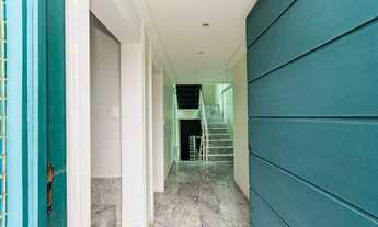 Imagem 4: Maravilhosa Residência e Home Office no Juvevê - Curitiba - PR