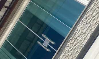 Imagem: Alugo essa kit net tem área e entrada independente