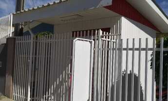 Imagem 2: Vende se ou troca uma Banca de zinco para retirar do local