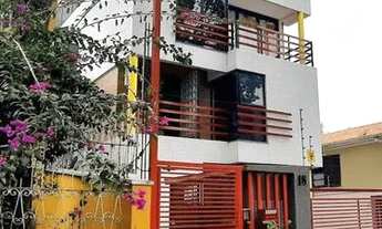 Imagem 3: Apartamento para aluguel tem 32 metros quadrados com 1 quarto em Alto da Rua XV - Curitiba