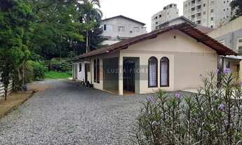 Imagem: Casa plana à venda no bairro Costa e Silva