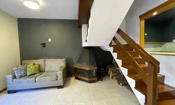 Imagem 4: Linda casa! Localizada no Condomínio Quinta da Serra no centro da cidade de Canela , próxi