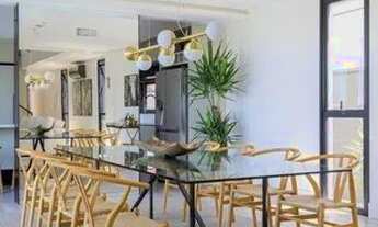 Imagem 6: CALEDÔNIA - Casa 3 Suítes Mobiliada e Decorada com Piscina Aquecida á Venda no/Bairro Sant