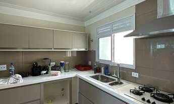 Imagem 4: Apartamento para aluguel possui 239 metros quadrados com 6 quartos