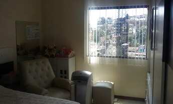 Imagem 3: Aluga-se 2/4, suite, garagem e cobertura 2º andar Alto do Peru com Armários