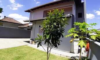 Imagem 2: Casa averbada à venda no bairro Costa e Silva - Joinville/SC Parte Inferior: * Sala de