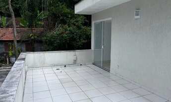 Imagem 6: Casa em rua fechada