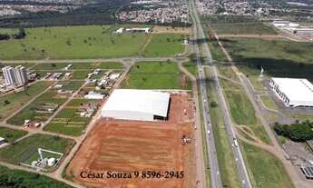 Imagem 3: Lotes prontos para você construir casas e comércios em frente Havan
