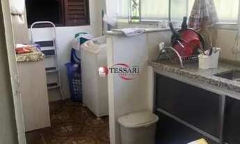 Imagem 3: ALUGA - Casa comercial ou residencial assobradada com 3 salas e garagem