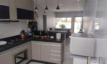 Imagem 7: Vende-se lote amplo com duas casas!