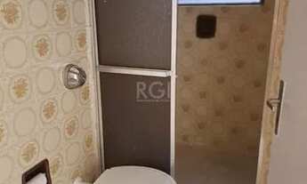 Imagem 7: Apartamento de dois dormitórios, dois banheiros e duas vagas de garagem no bairro Floresta