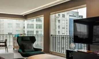 Imagem 4: Apartamento para aluguel e venda possui 349 metros quadrados com 3 quartos