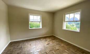 Imagem 6: Casa para venda tem 220 metros quadrados com 4 quartos em Braunes - Nova Friburgo - RJ