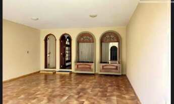 Imagem 2: Imobiliária Unique Vende: Casa Arcos, na Travessa Humaita