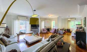 Imagem 2: Casa para venda em condomínio fechado, com 351 m, 4 suítes e quatro vagas no Horto Florest