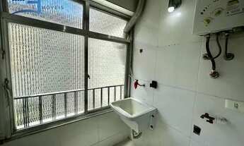 Imagem 2: Apartamento para venda com 70 metros quadrados com 2 quartos em Botafogo - Rio de Janeiro