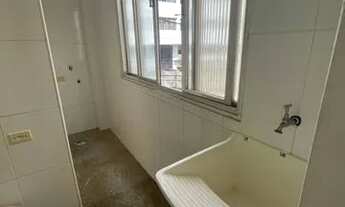 Imagem 2: Kitnet/sala living no José Menino em Santos - ampla e arejada