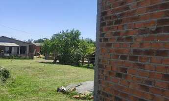 Imagem 5: Casa em construção em lomba grande