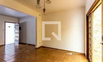 Imagem 7: Casa para Aluguel - Parque Bandeirante, 3 Quartos, 160 m2