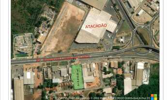 Imagem: Terreno Av. Fernando Corrêa / Em frente