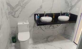 Imagem 7: LINDA Casa no Condomínio Vivva Residencial Clube - 3 Dormitórios 1 Suíte - 215m²