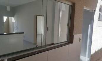 Imagem 2: Casa com 2 Quartos com porcelanato 60x60