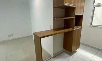 Imagem 2: Apartamento 2/4 com armários em Abrantes