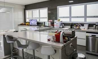 Imagem 7: Espetacular sobrado em rua super tranquila e arborizada