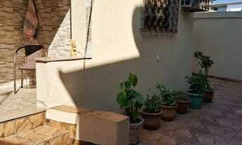 Imagem 2: Excelente Casa na Abolição com 02 Quartos Varanda Terraço e Garagem