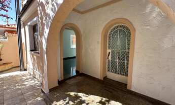 Imagem 2: Casa 4 quartos no bairro Colégio Batista