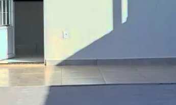 Imagem: Casa á venda com 2 quartos sendo 1 suíte