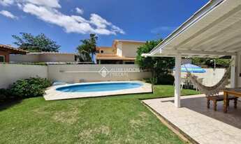 Imagem 5: Casa residencial à venda no bairro Lagoa da Conceição com 230 m² e 4 dormitórios/quartos