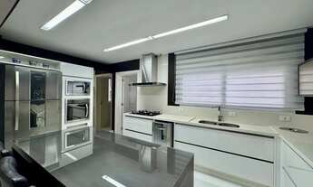 Imagem 3: Apartamento com 3 quartos para alugar por R$ 18000.00, 240.51 m2 - AGUA VERDE - CURITIBA/P