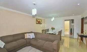 Imagem 2: VENDO Maracanã Casa com 3 dormitórios