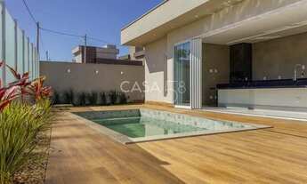 Imagem 5: Casa Térrea de Alto Padrão à Venda | 3 Suítes | Piscina