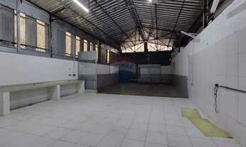 Imagem 6: Galpão com 950m² na Av. Industrial Localização Estratégica e Estrutura Completa