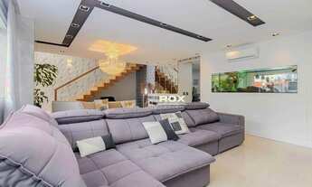 Imagem 3: Casa mobiliada, em condomínio, 4 suítes para alugar - Santa Cândida - Curitiba/PR