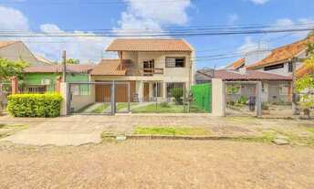Imagem 2: Casa com 260m2 e 3 quartos no bairro Partenon