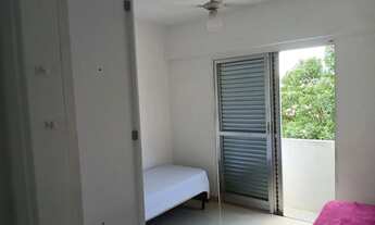 Imagem 2: Moças dividem Excelente ap700