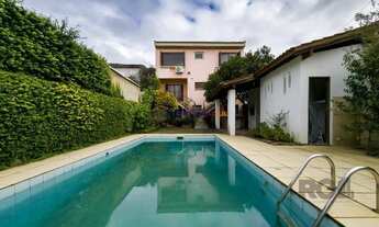 Imagem 2: Casa 4 dormitórios à venda Teresópolis Porto Alegre/RS