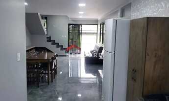 Imagem 7: Sobrado em Rua Silicio - Mariscal - Bombinhas/SC