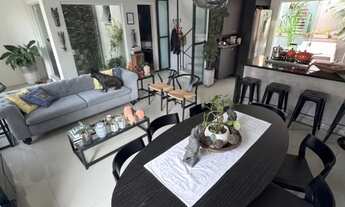 Imagem 3: Obrado semimobiliado em condomínio fechado no Cachoeira/CWB, com 1suíte e 2quartos