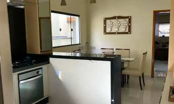 Imagem 4: Oportunidade - Casa Sobrado - Jardim das Indústrias - 3 Dormitórios - 160m²