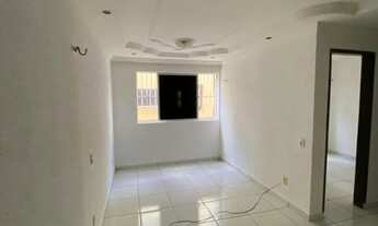 Imagem 2: Alugo Apartamento no 1° andar (Condomínio Praia Verde) / Contato: *90