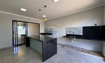 Imagem 2: Casa com 3 quartos em Botucatu